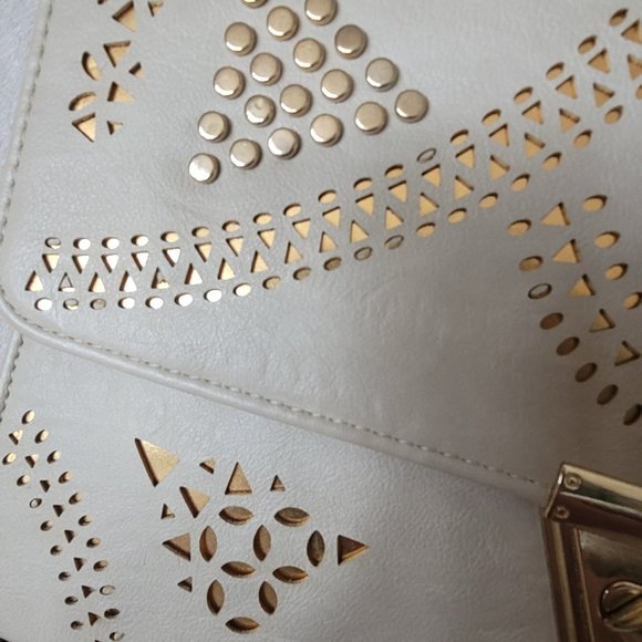 MMS light beige, gold detail medium clutch - Picture 6 of 7